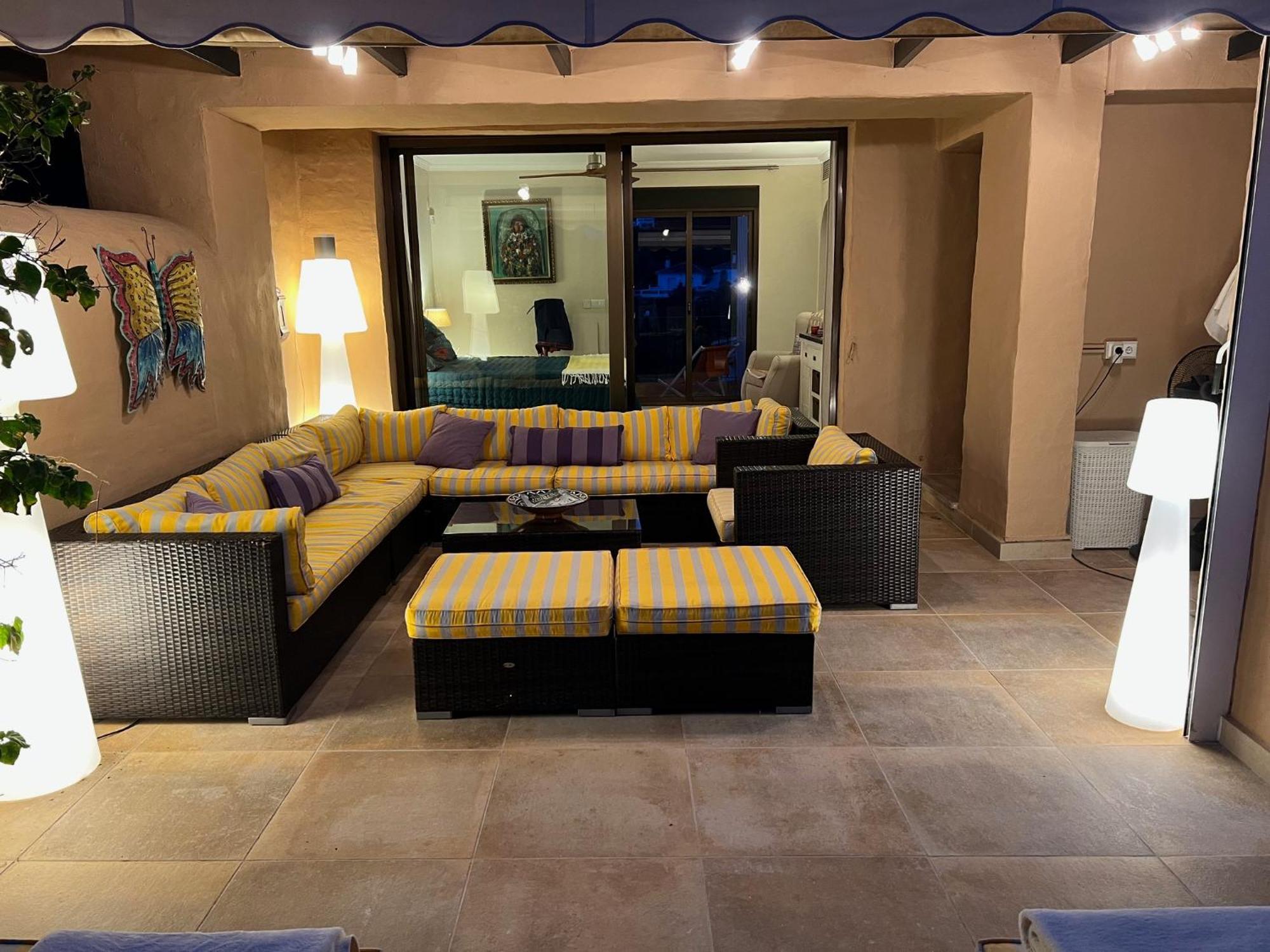 Appartement Marbella Luxueux Duplex 3 Ch.- 3 Bains - 155 M² + 100 M² Terrasses Estepona