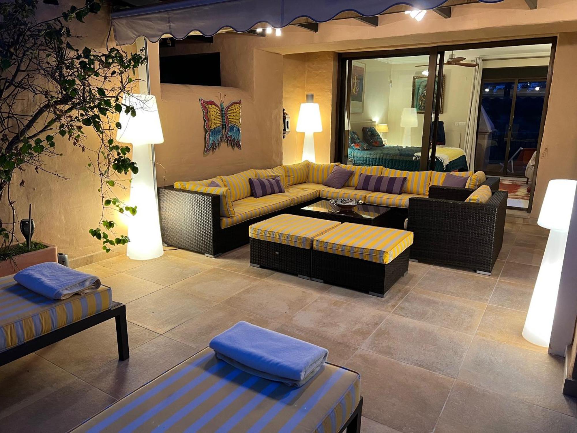 Marbella Luxueux Duplex 3 Ch.- 3 Bains - 155 M² + 100 M² Terrasses Appartement