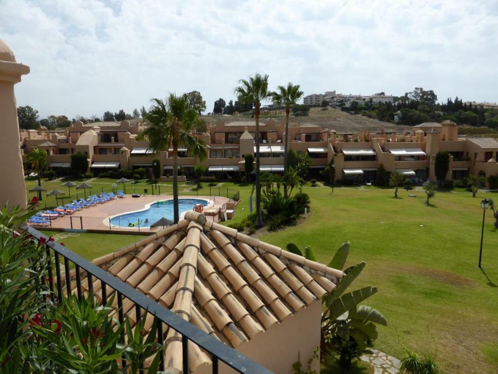 Appartement Marbella Luxueux Duplex 3 Ch.- 3 Bains - 155 M² + 100 M² Terrasses Estepona